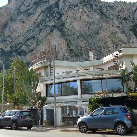 Residenza Don Camillo Villa Mondello Kültér fotó