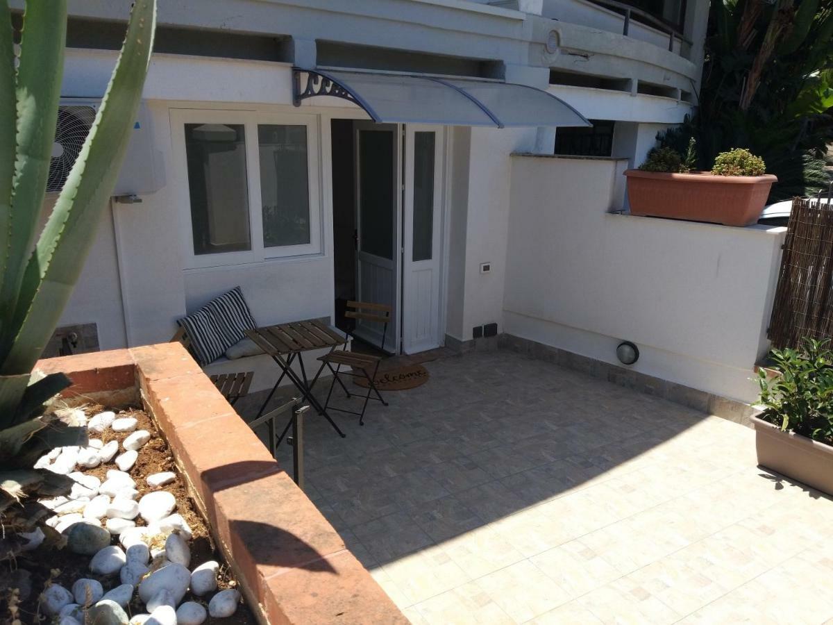 Residenza Don Camillo Villa Mondello Kültér fotó